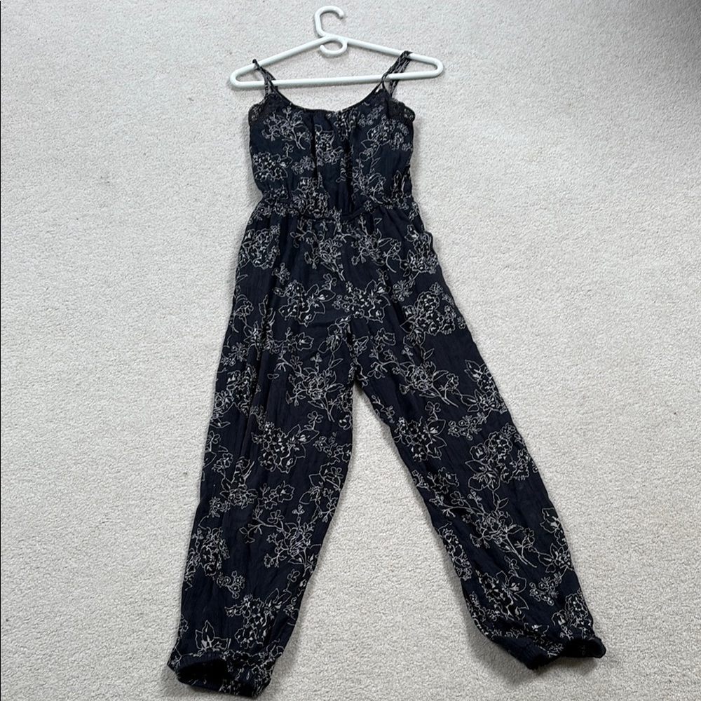 American Eagle Black and White Jumpsuit spaghetti straps Relaxed Fit